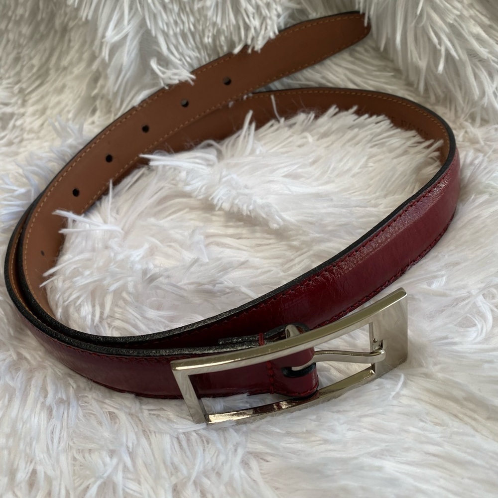 Stone Mountain Red genuine Italian leather belt size M with silver buckle